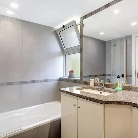 Madeira Sun Φουνκάλ